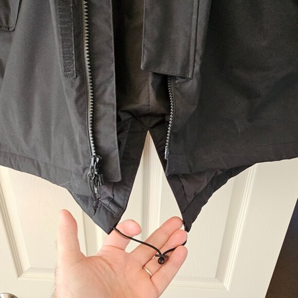 The North Face Dry Vent Jacket with hood - Picture 4 of 10